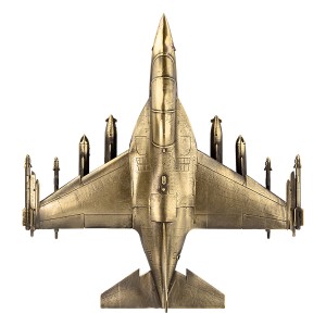 САМОЛЕТ Советский истребитель Як-130 1:72