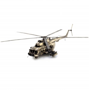 Масштабная модель вертолета МИ-8Т  (1:48)
