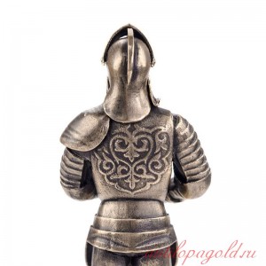 Статуэтка Средневековый рыцарь
