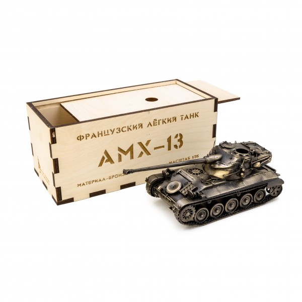 Танк французский AMX-13 1:35
