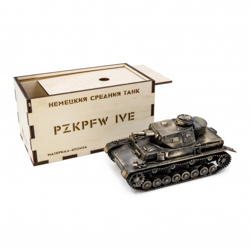 Танк немецкий Pz.Kpfw.IV Ausf.E 1:35