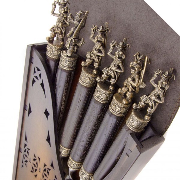 Коллекционный сувенирный набор шампуров (6шт.) с наконечником Пёс-охотник
