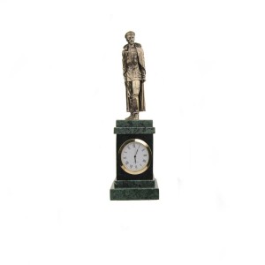 Статуэтка Дзержинского на подставке с часами